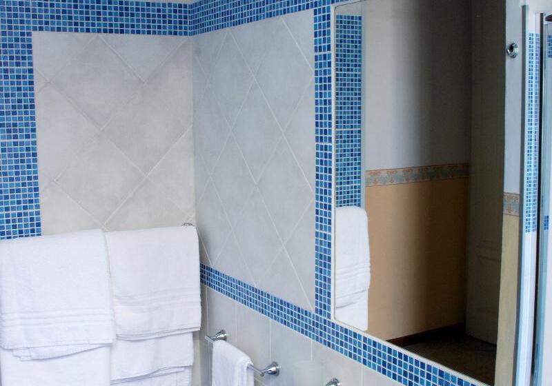 四人标准间, Del Centro