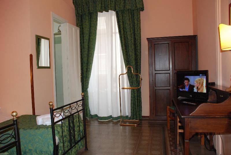 标准间, Del Centro