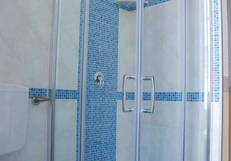 标准间, Del Centro