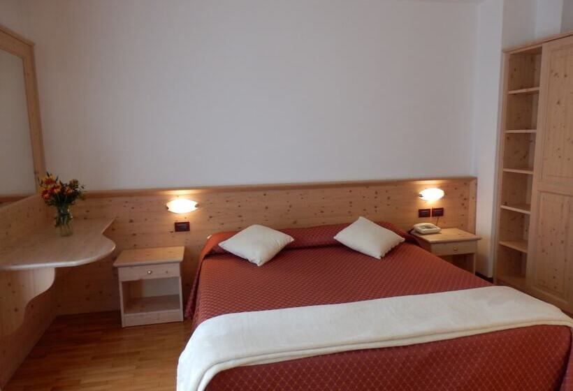 חדר סטנדרט לשלושה, Dolomiti