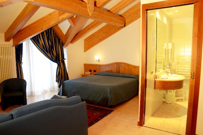 חדר סטנדרט לשלושה, Dolomiti