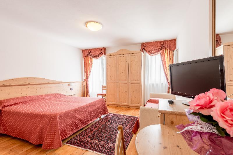 חדר סטנדרט לארבעה, Dolomiti