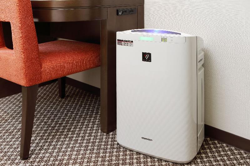 סוויטת ג'וניור, Flora