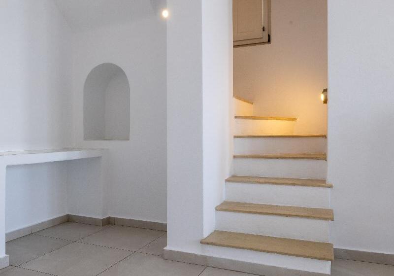 חדר סטנדרט לשלושה, Flora