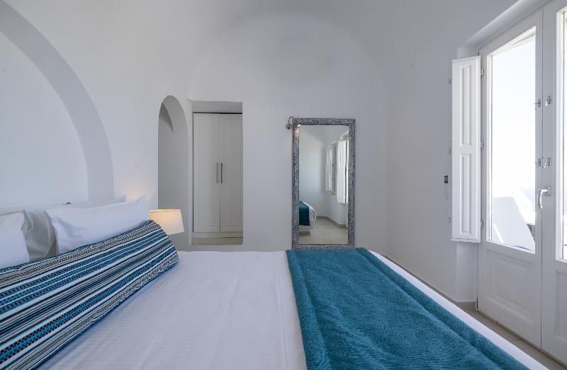 חדר סטנדרט לשלושה, Flora