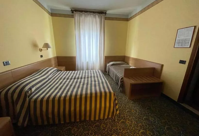 Standard Kolmen Hengen Huone, Giardinetto
