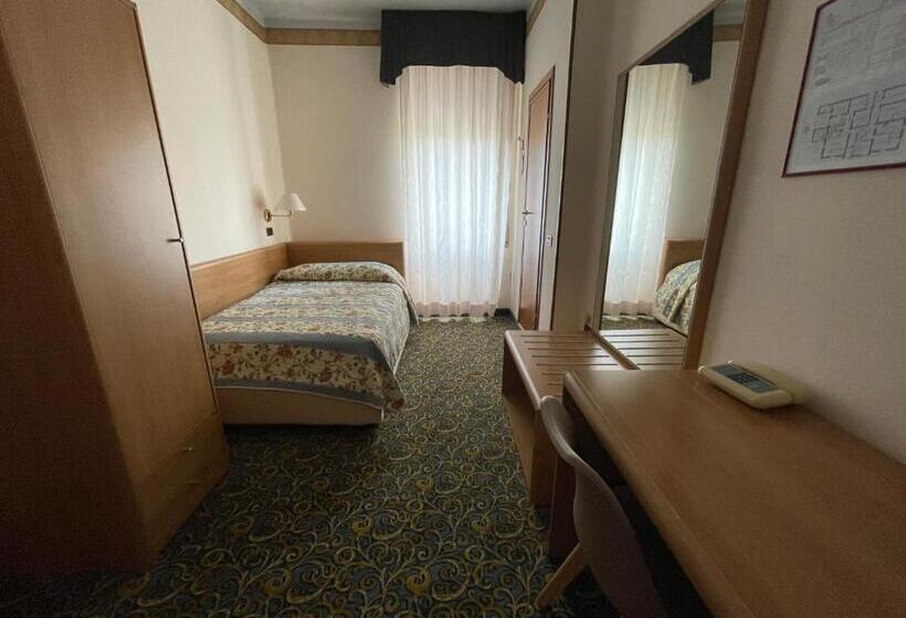 Номер Стандарт Индивидуальный, Giardinetto