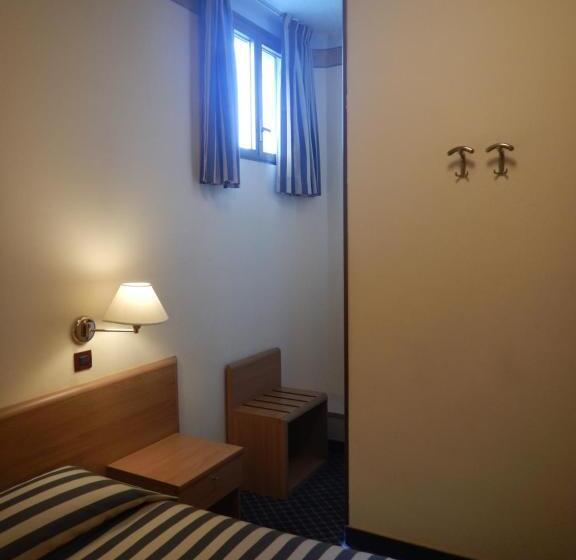 Номер Economy, Giardinetto