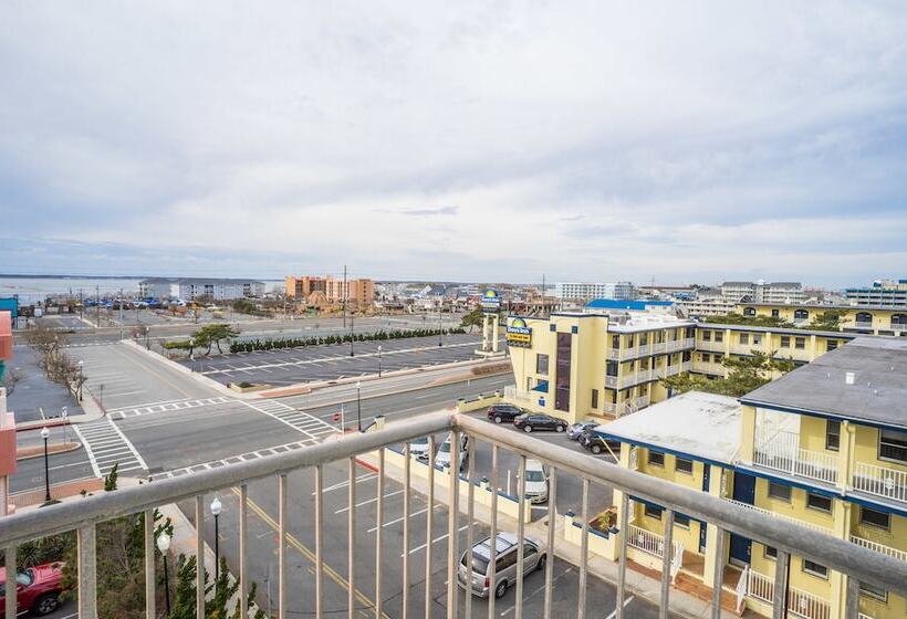 Номер Стандарт Вид на Город, Grand Hotel Ocean City Oceanfront