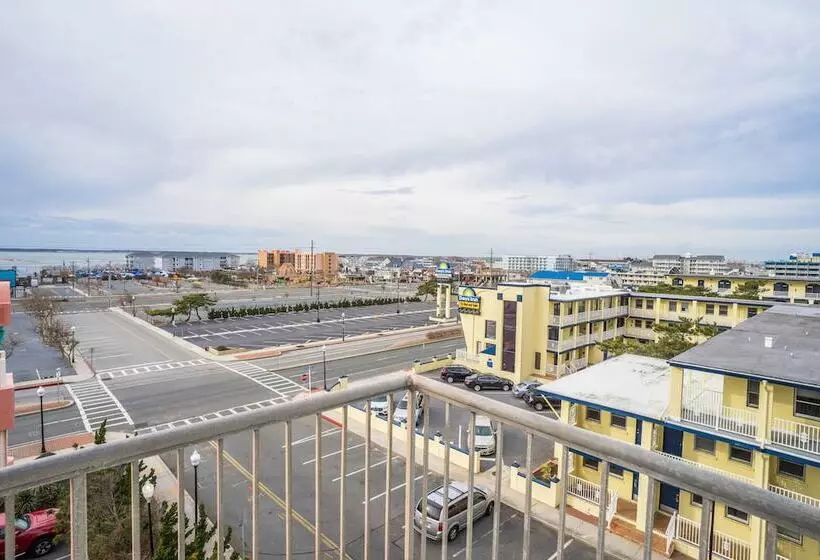 スタンダードシティビュールーム, Grand Hotel Ocean City Oceanfront