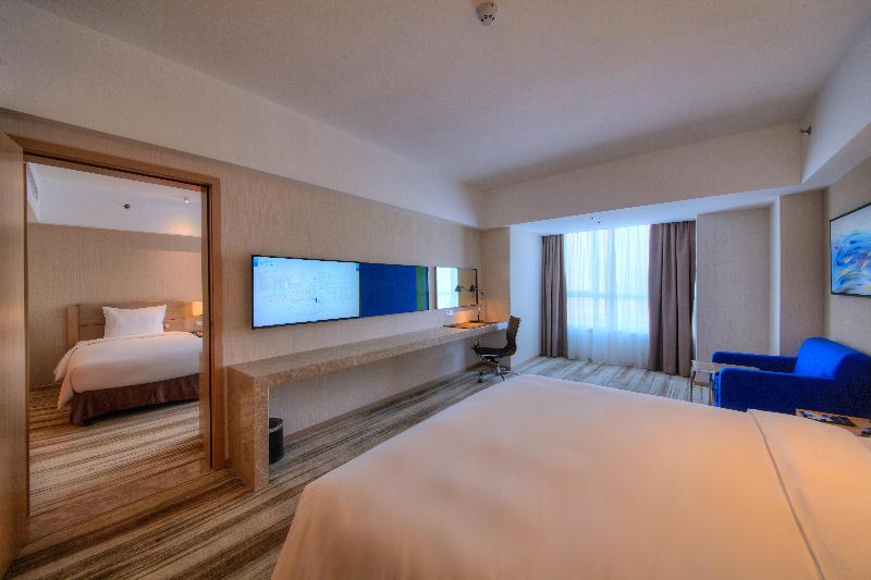 스탠다드 룸 킹사이즈 침대, Hampton Inn Henderson