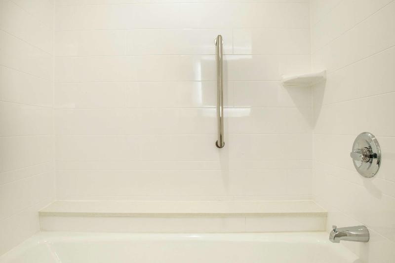 带大床的标准工作室, Hampton Inn & Suites Legacy Parkfrisco