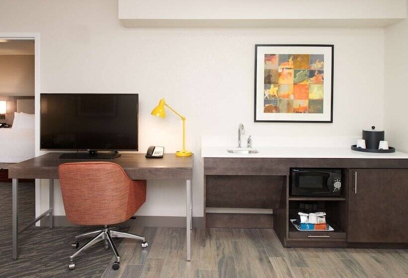 غرفة قياسية لذوى الاحتياجات الخاصة, Hampton Inn & Suites N. Ft. Worthalliance Airport