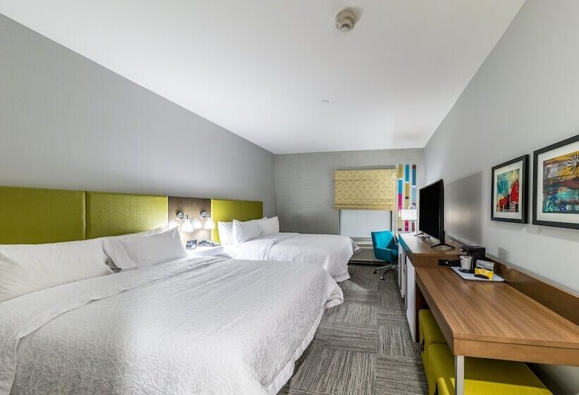 جناح, Hampton Inn & Suites Tulsa Woodland Hills 71st Memorial