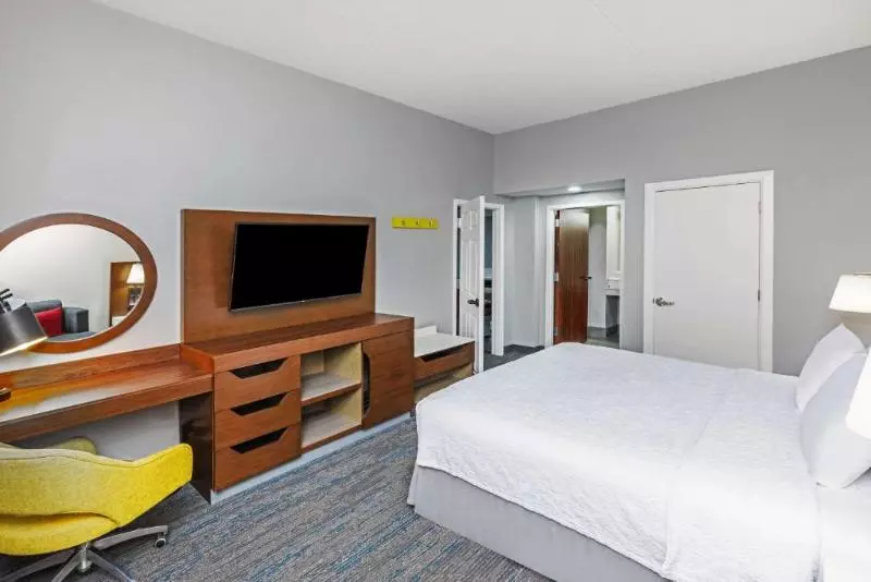 Sviitti King-vuode, Hampton Inn & Suites Tulsa Woodland Hills 71st Memorial