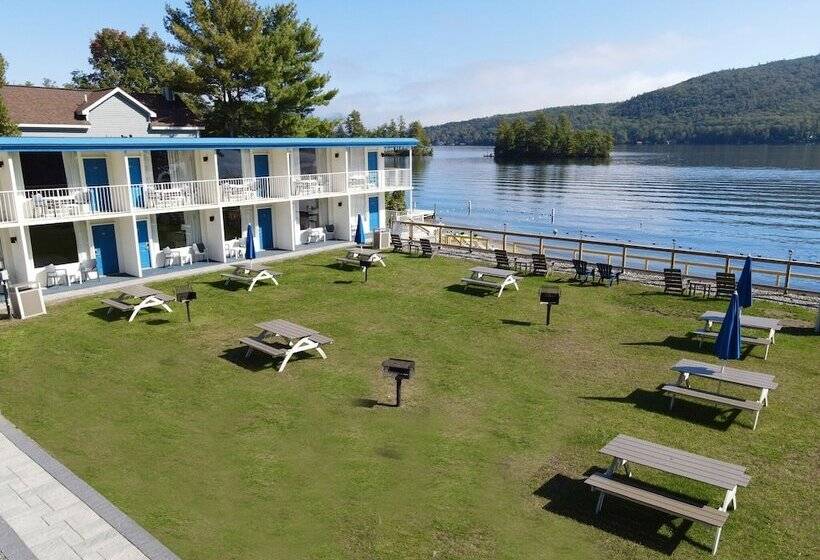 带2个双人床的标准工作室, Lakefront Terrace Resort