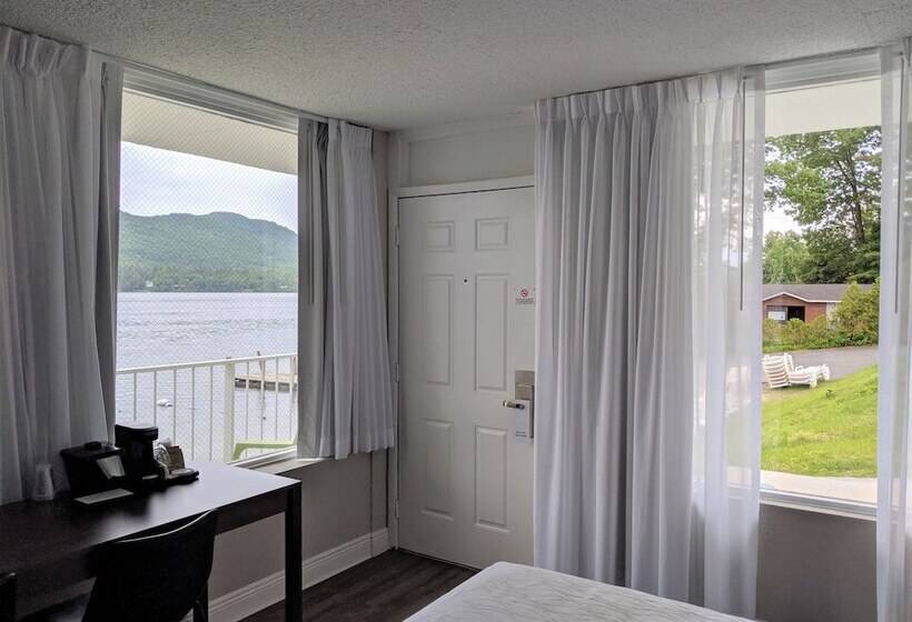 Номер Стандарт 2 Двуспальные Кровати, Lakefront Terrace Resort