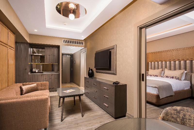 Suite, Palazzo La Scala