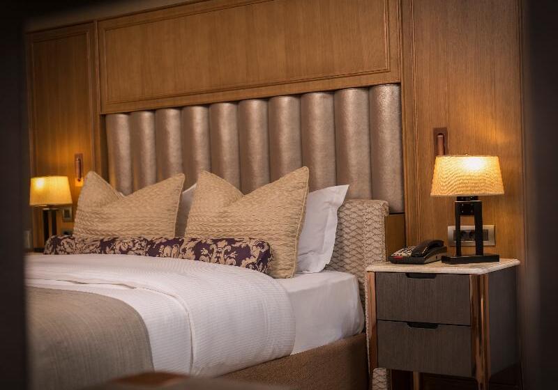 Suite, Palazzo La Scala