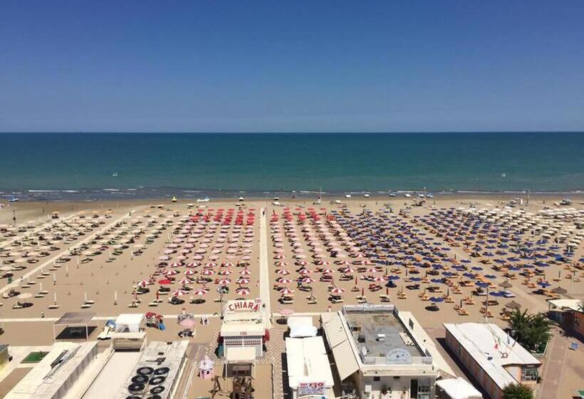 اتاق استاندارد سه نفره, Regina In Spiaggia