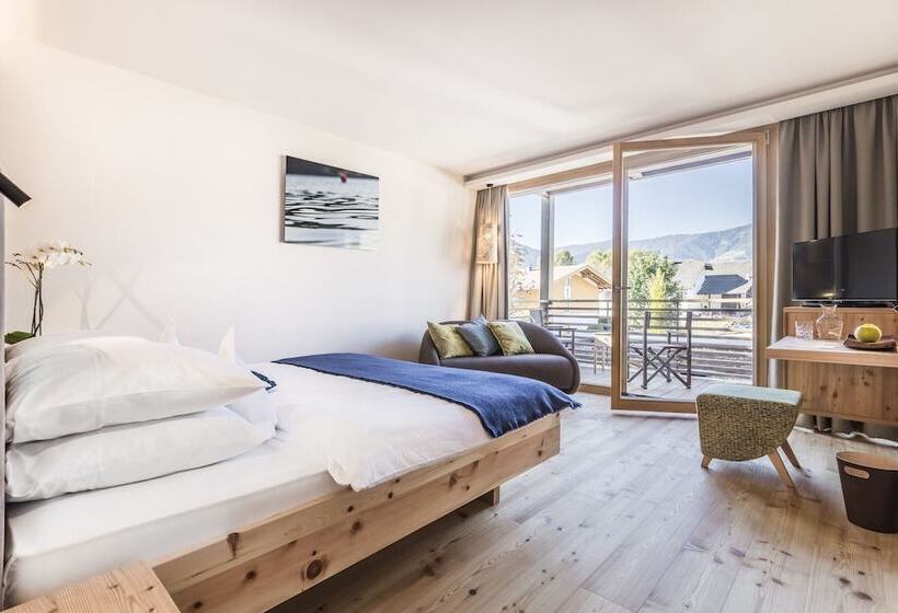 חדר משפחתי נוף לגינה, Restaurant Langgenhof