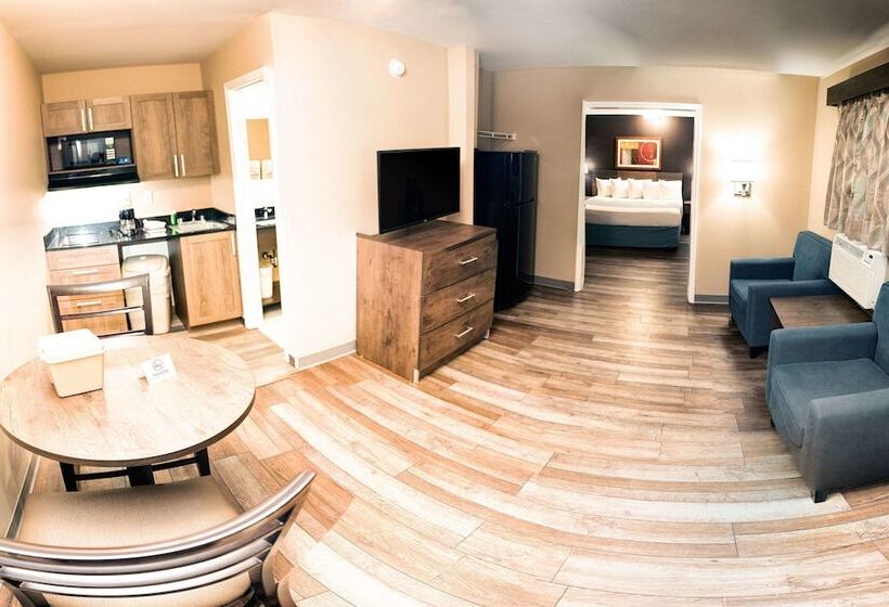 套房, Suburban Studios Charlotteballantyne