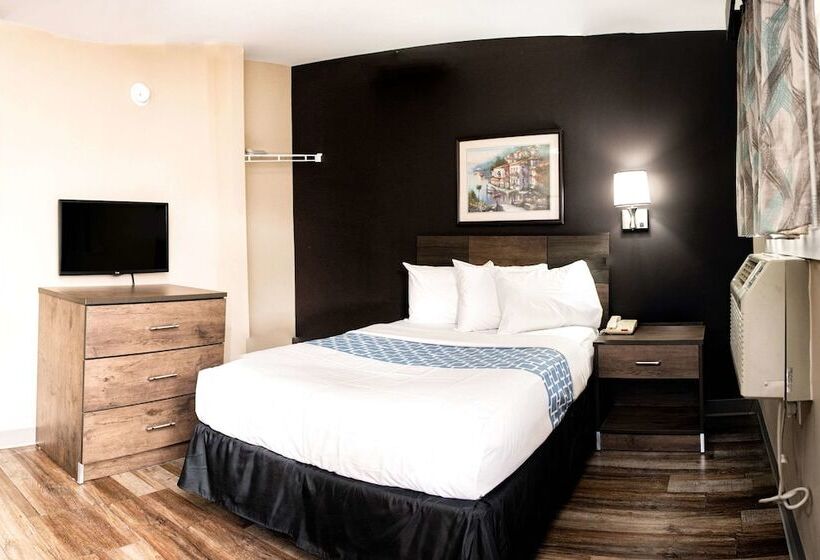 套房, Suburban Studios Charlotteballantyne