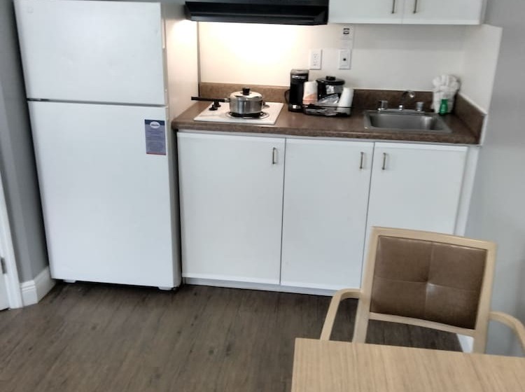 ２ダブルベッドのスタンダードルーム, Suburban Studios Stuart Near Federal Hwy 1