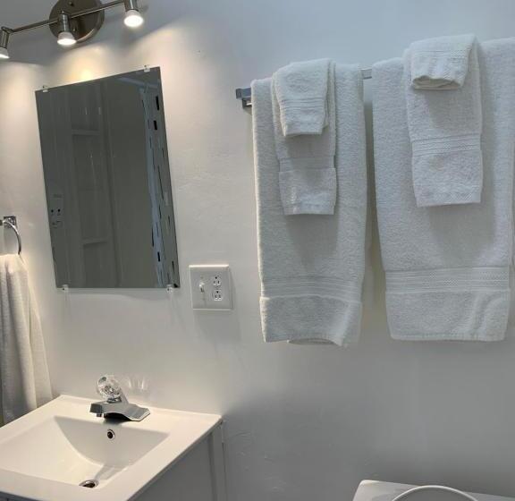 غرفة قياسية, Lakeview