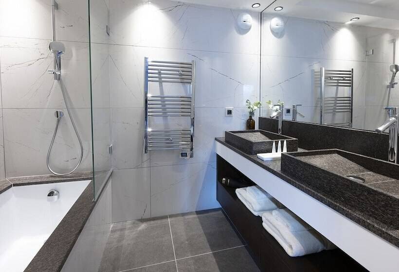 Номер Deluxe, Mgm Hôtels & Résidences   Hôtel Alpen Lodge