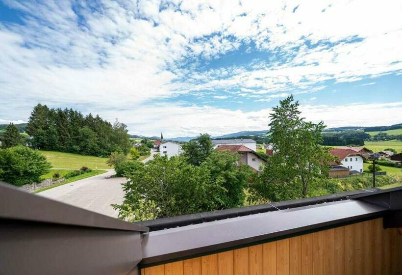 Номер Стандарт с Балконом, Gasthaus Hotel Beim Erich