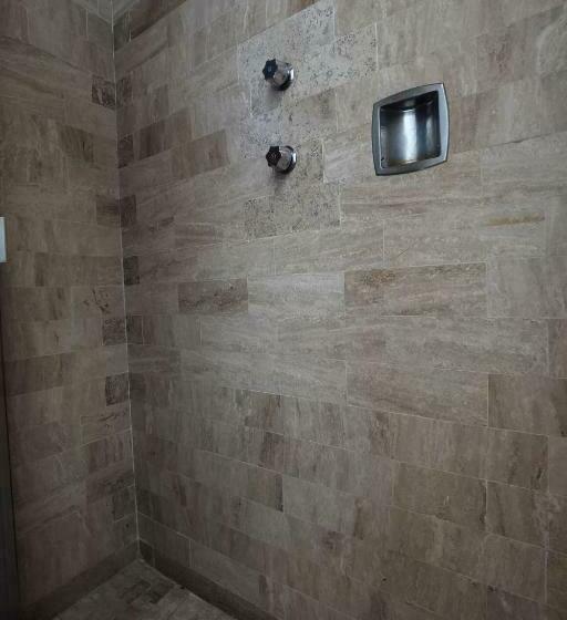 اتاق استاندارد, Capital Omesón De La Fragua