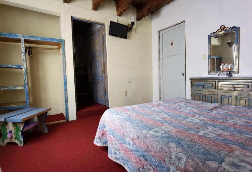 اتاق استاندارد, Capital Omesón De La Fragua