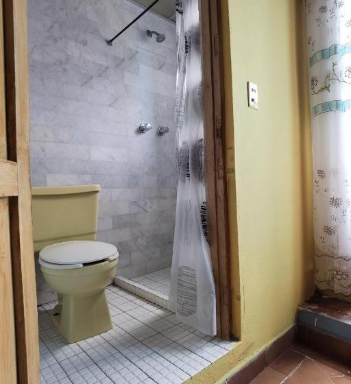 اتاق استاندارد, Capital Omesón De La Fragua