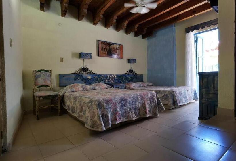 اتاق استاندارد, Capital Omesón De La Fragua