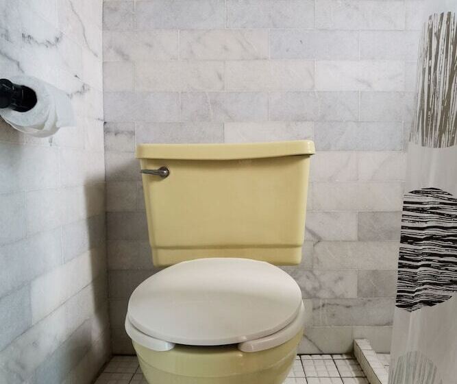 اتاق استاندارد, Capital Omesón De La Fragua