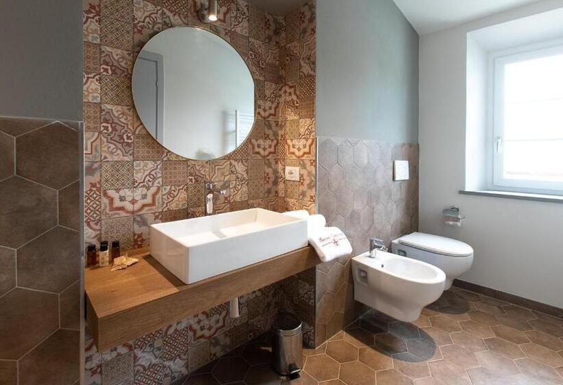 اتاق سوپریور, Monna Caterina Wine Resort