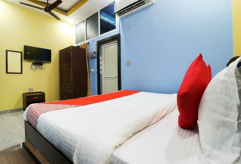 Номер Стандарт, Flagship Fanatic Inn And Banquet Near Chaudhary Charan Singh International Airport