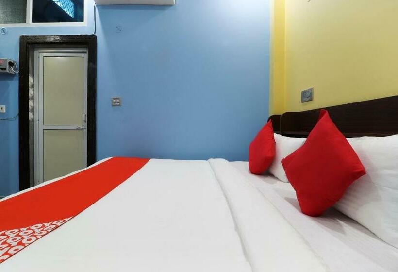 スタンダードルーム, Flagship Fanatic Inn And Banquet Near Chaudhary Charan Singh International Airport