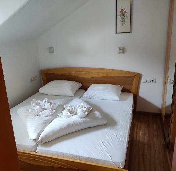 4인용 스탠다드 룸, Pension Reiterhaus