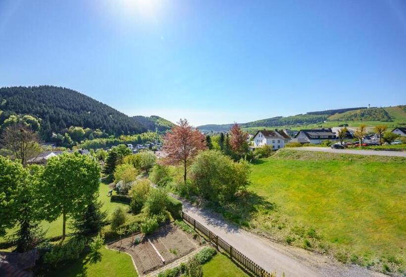 Apartament 1 Sypialnia z Balkonem, Haus Kieferneck