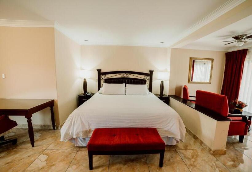 패밀리 룸, Hacienda San Juan Resort