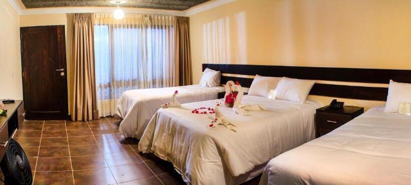 패밀리 룸, Hacienda San Juan Resort