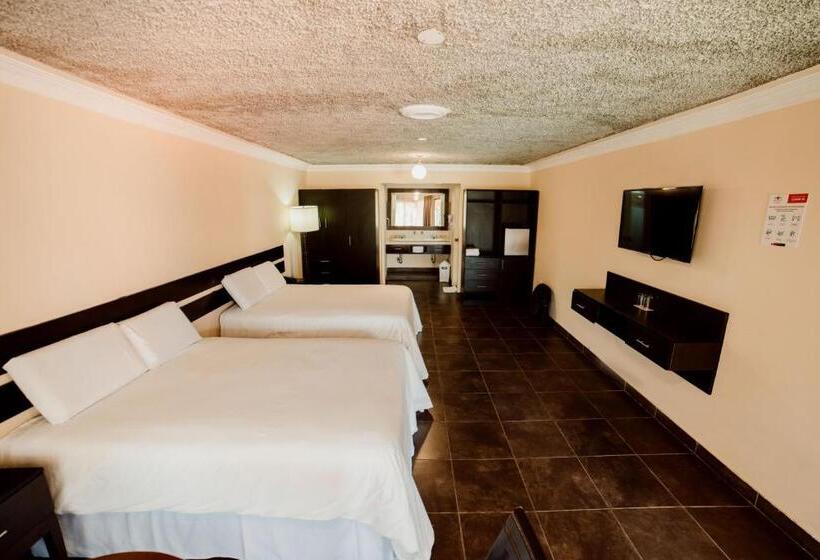 غرفة عائلية, Hacienda San Juan Resort