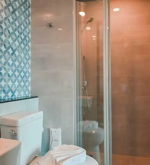 اتاق سوپریور, Le Lert Hotel Ratchaburi