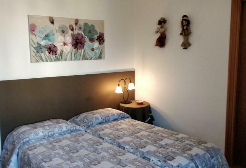 Номер Стандарт, Marinella B&b