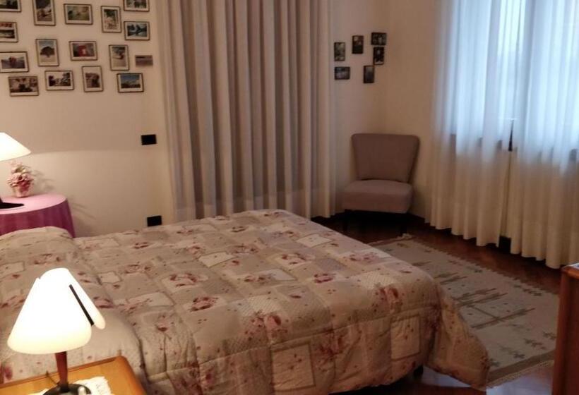 Номер Стандарт, Marinella B&b