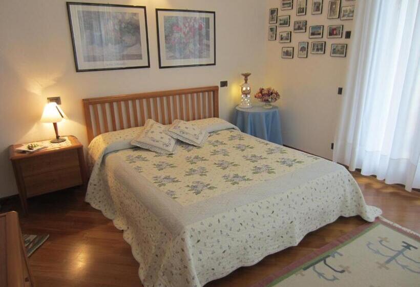 Номер Стандарт, Marinella B&b