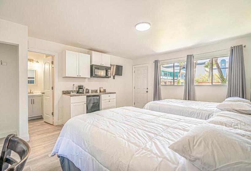 חדר סטודיו סטנדרד, Sun Fun