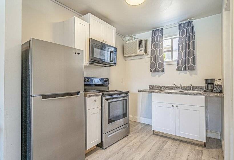 חדר סטנדרט, Sun Fun